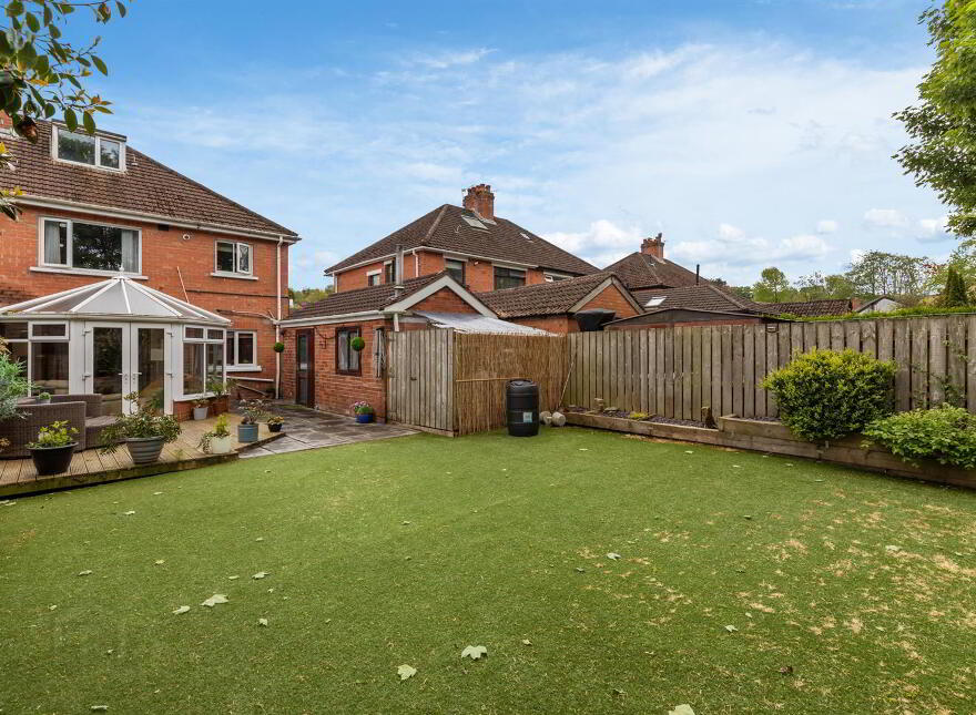 53 Gilnahirk Park, Belfast, BT5 7DY