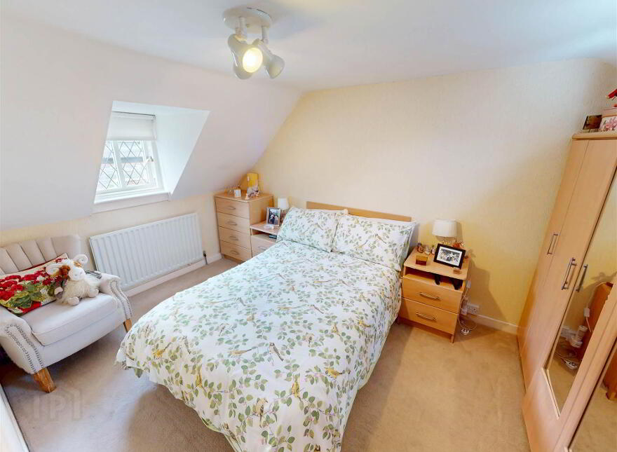 6 Arthur Street, Hillsborough, BT26 6AP