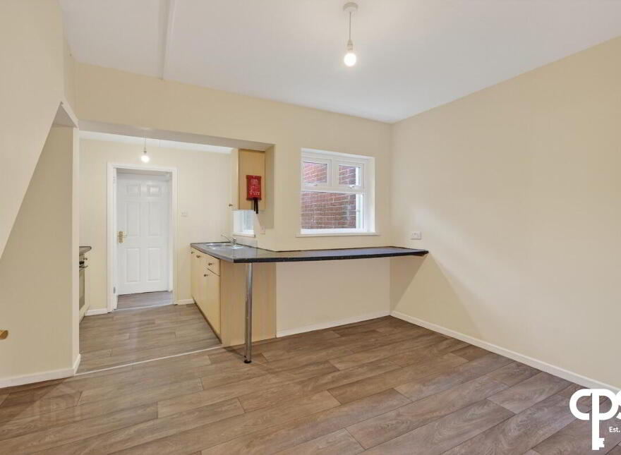 59 Fort Street, Belfast, BT12 7BH