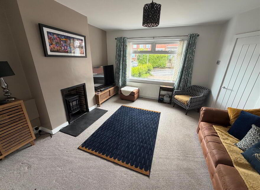 30 Silverstream Crescent, Bangor, BT20 3NE