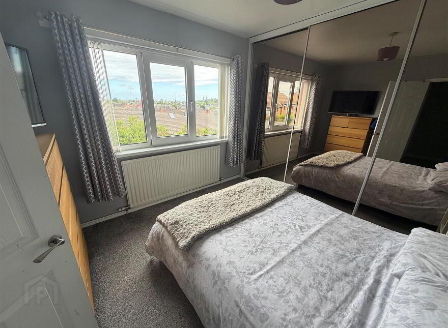30 Silverstream Crescent, Bangor, BT20 3NE
