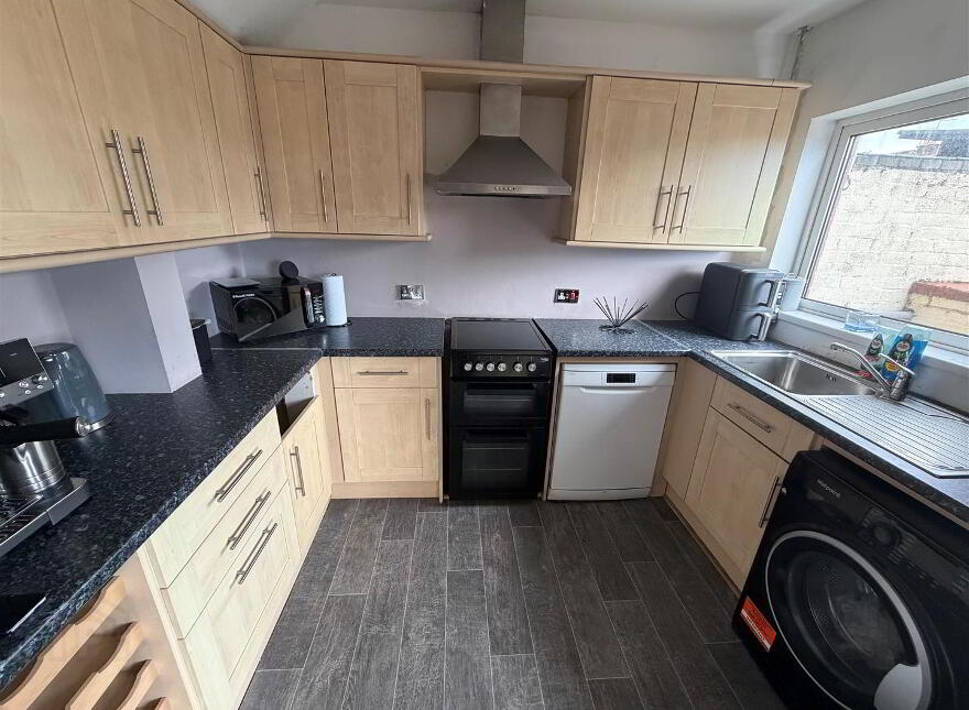 30 Silverstream Crescent, Bangor, BT20 3NE