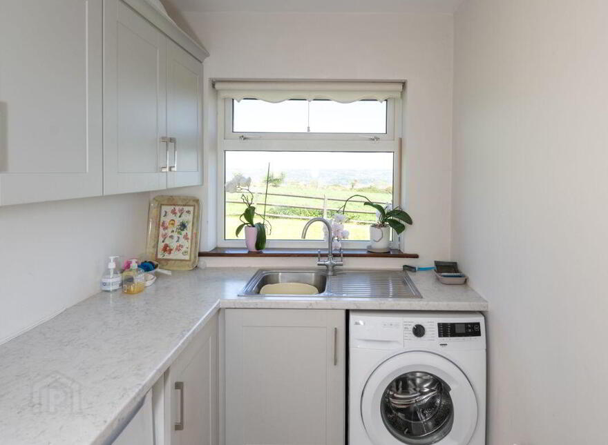 Woodview, Meadowlands, Rochestown, T12D8PE