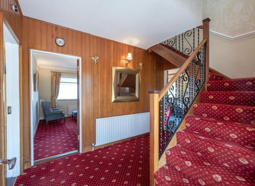 Woodview, Meadowlands, Rochestown, T12D8PE