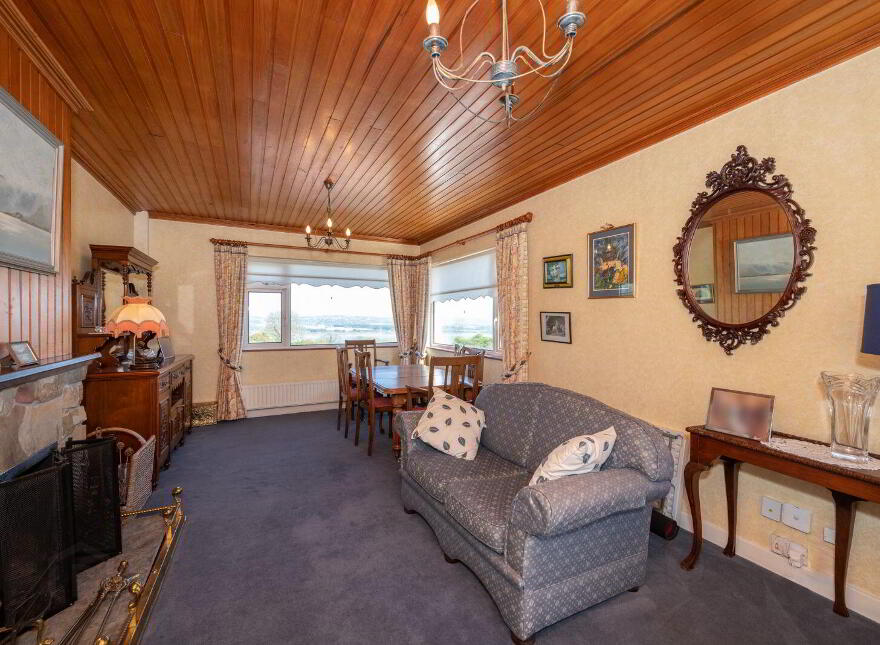 Woodview, Meadowlands, Rochestown, T12D8PE