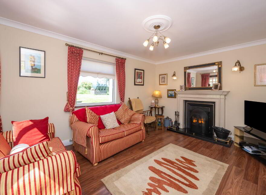 Woodview, Meadowlands, Rochestown, T12D8PE