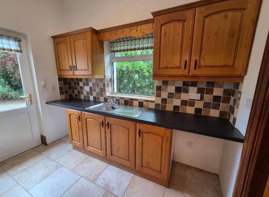 Lurga, Leitrim Village, Carrick On Shannon, N41RW60