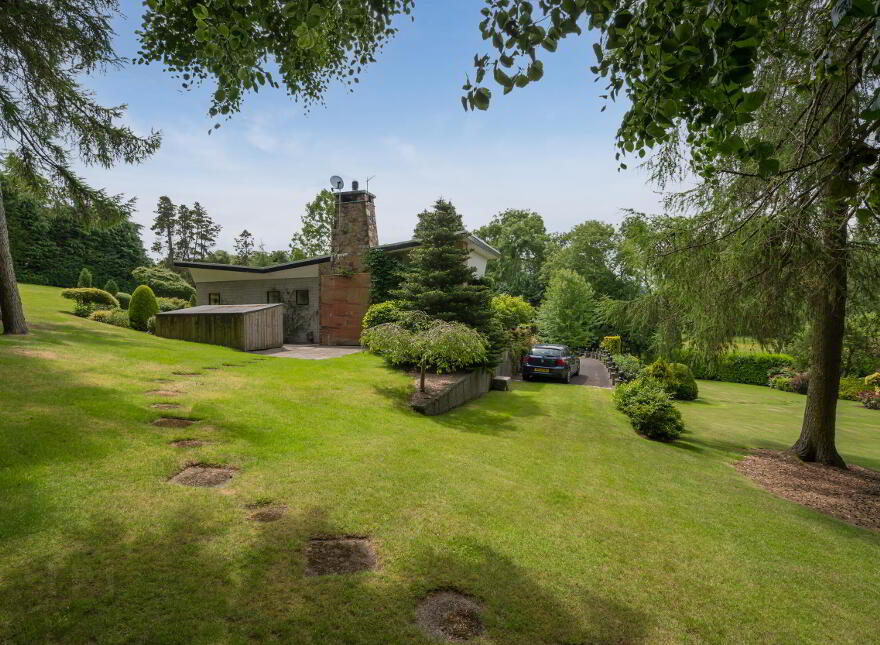 10 Mill Road, Lisburn, BT27 5TT