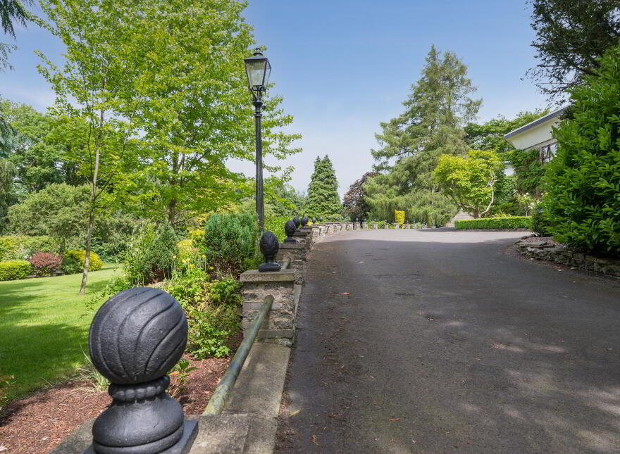 10 Mill Road, Lisburn, BT27 5TT