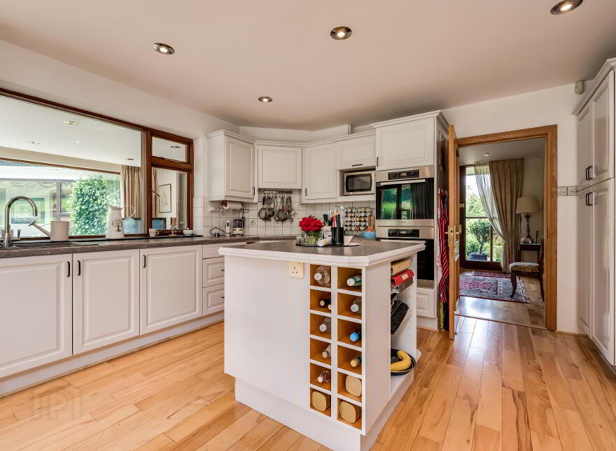 10 Mill Road, Lisburn, BT27 5TT
