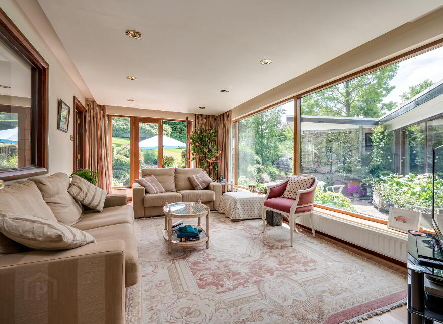 10 Mill Road, Lisburn, BT27 5TT