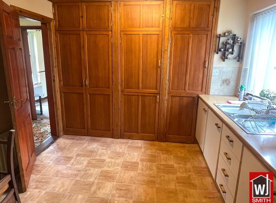 2 Breezemount Park, Castlederg, BT81 7HP