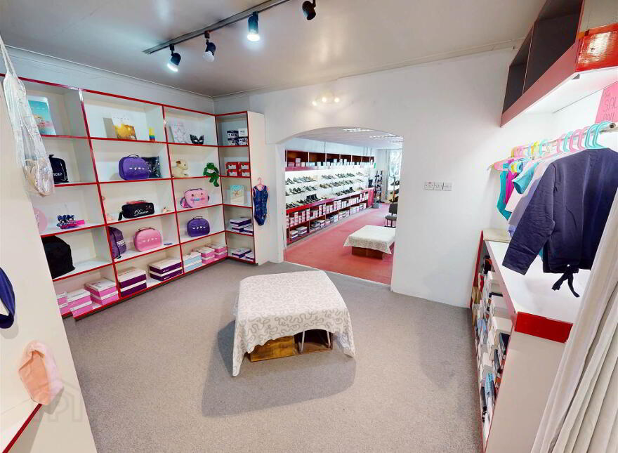 33 Market Square, Lisburn, BT28 1AG