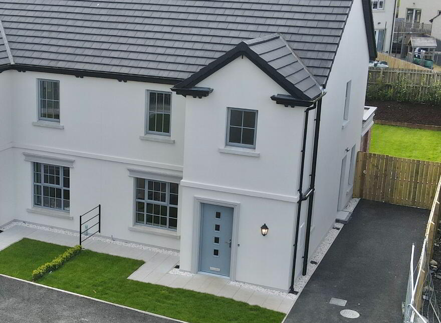 3 Benmore Gate, Ballycastle, BT54 6FU