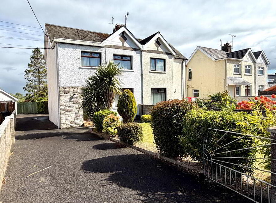 63 Armagh Road, Portadown, BT62 3DL