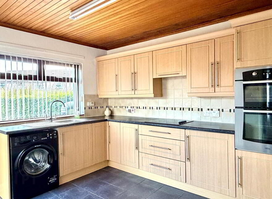 63 Armagh Road, Portadown, BT62 3DL