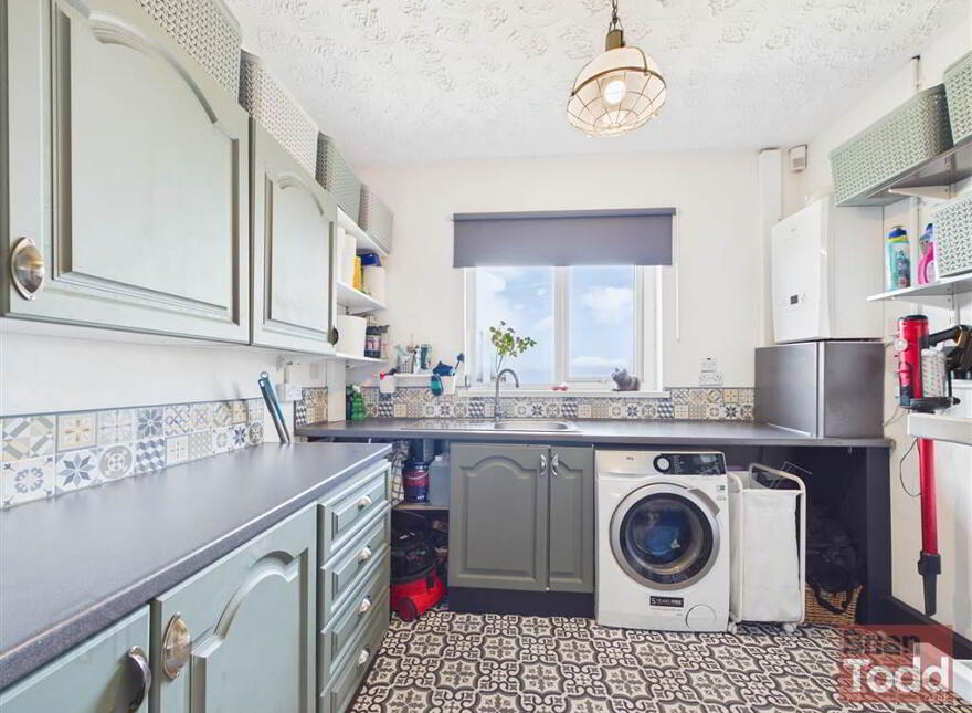 Inver Heights, Larne, BT40 3AR