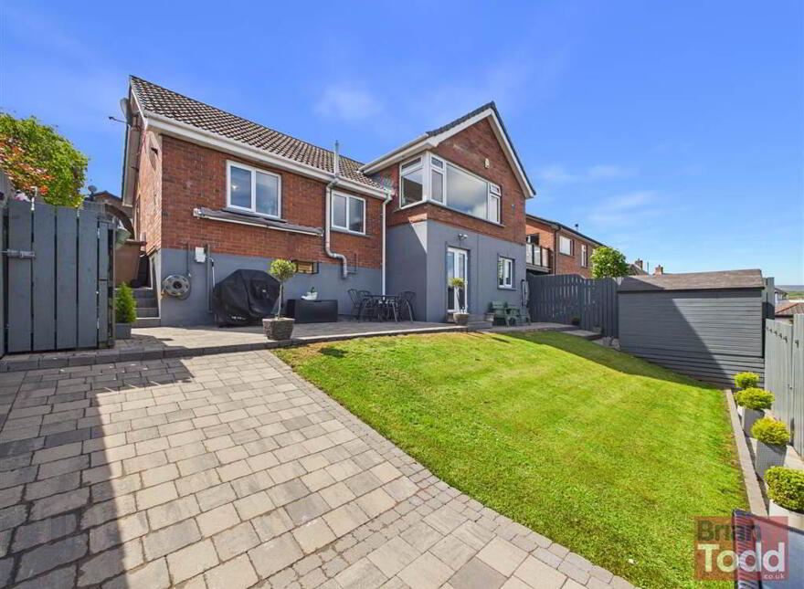Inver Heights, Larne, BT40 3AR