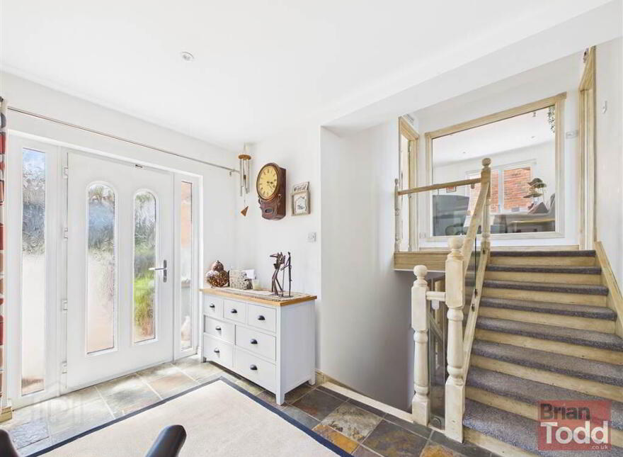 Inver Heights, Larne, BT40 3AR