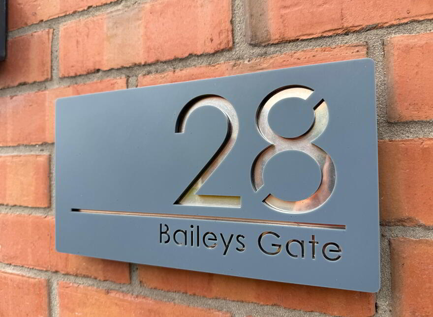 28 Baileys Gate, Ballymena, BT42 3FH