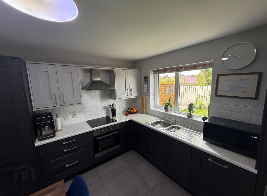 28 Baileys Gate, Ballymena, BT42 3FH