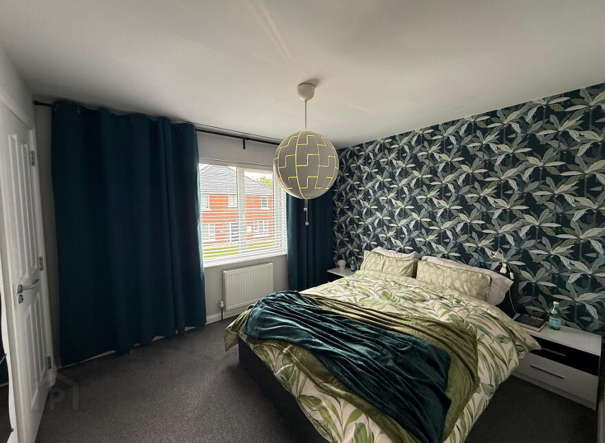 28 Baileys Gate, Ballymena, BT42 3FH