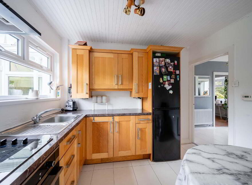 24 Wood End, Holywood, BT18 9PN