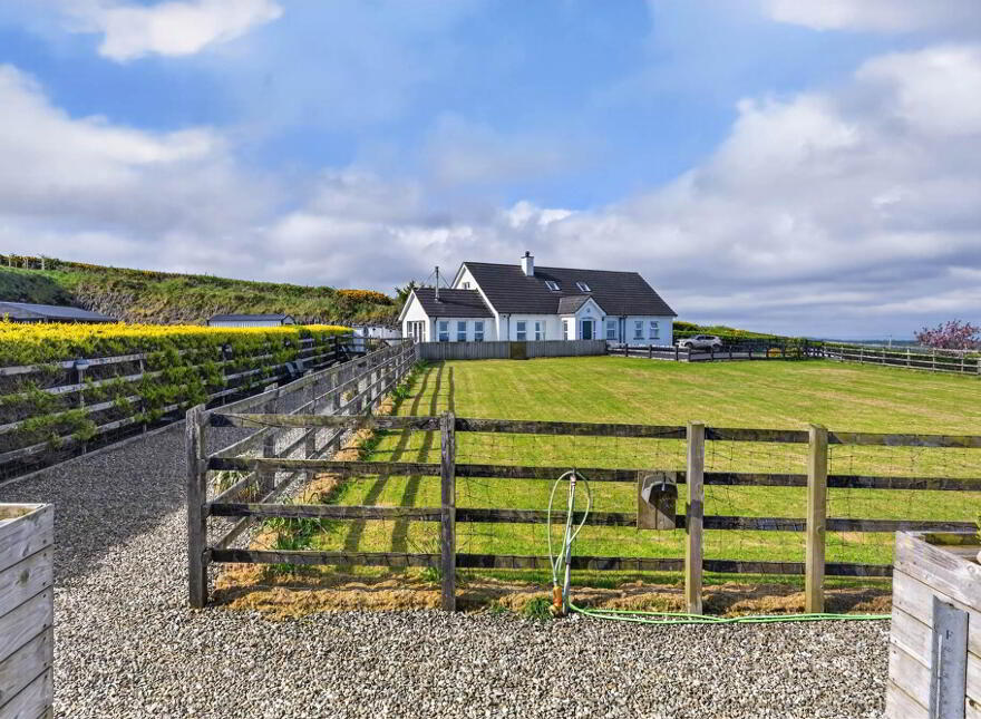 28 Moycraig Road, Dunseverick, Bushmills, BT57 8TB