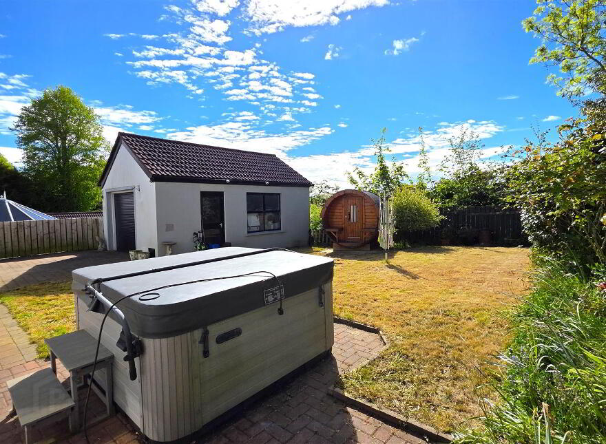 4 Fir Grove Lane, Antrim, BT41 4PD