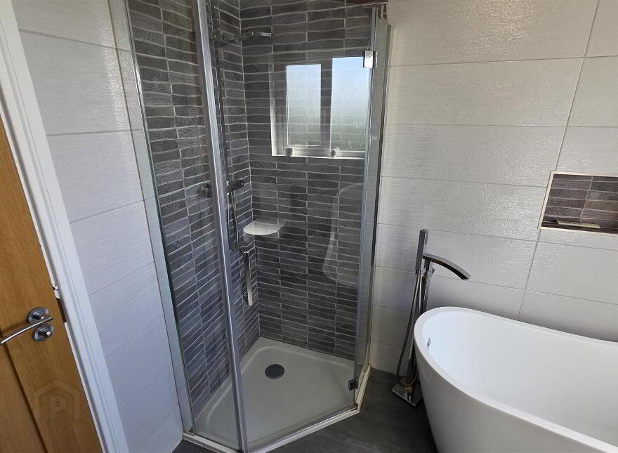 4 Fir Grove Lane, Antrim, BT41 4PD