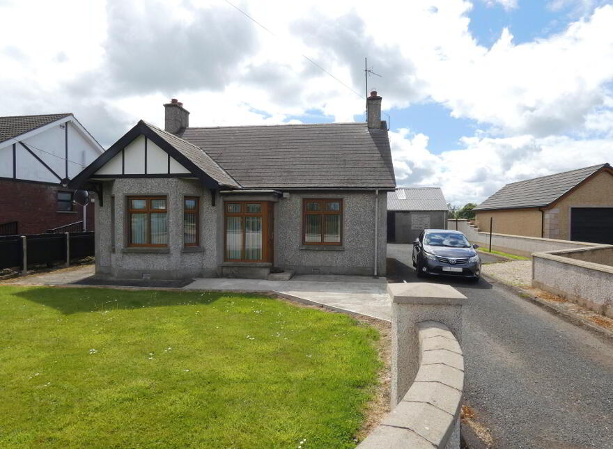 43 Finvoy Road, Ballymoney, BT53 7JE