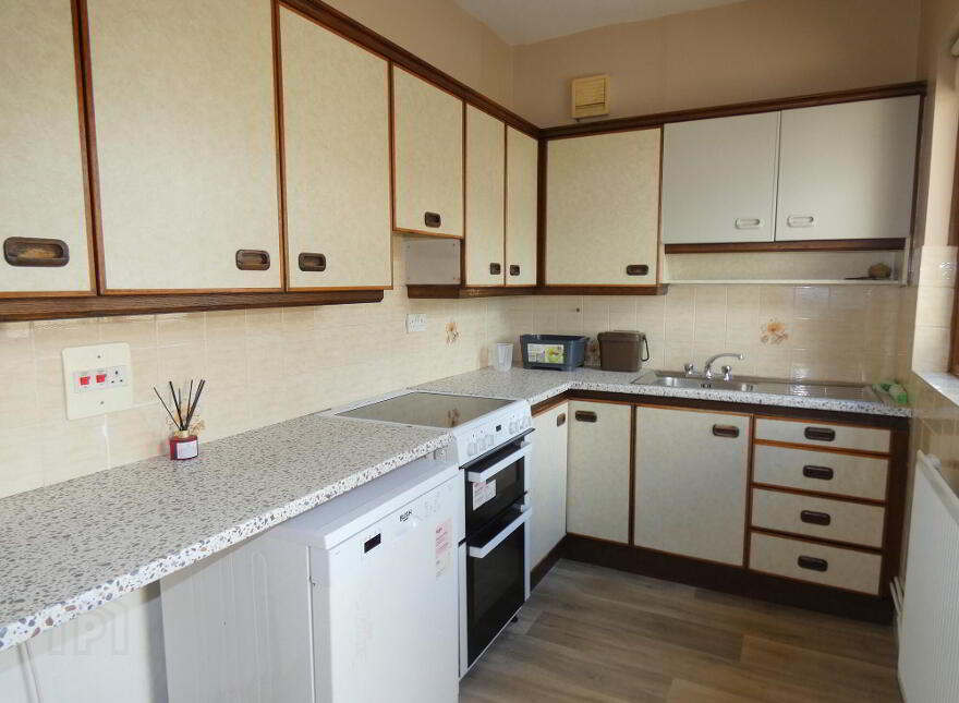 43 Finvoy Road, Ballymoney, BT53 7JE
