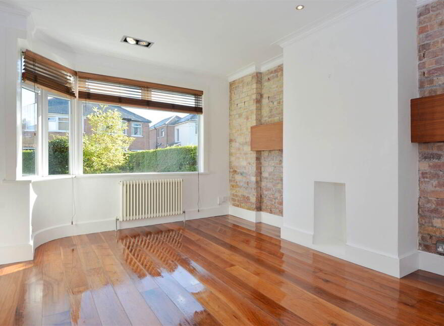 1 Knockbreda Gardens, Belfast, BT6 0HH