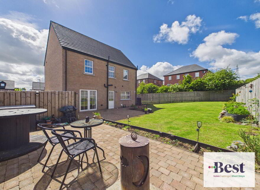 40 Clover Brook, Larne, BT40 2UP