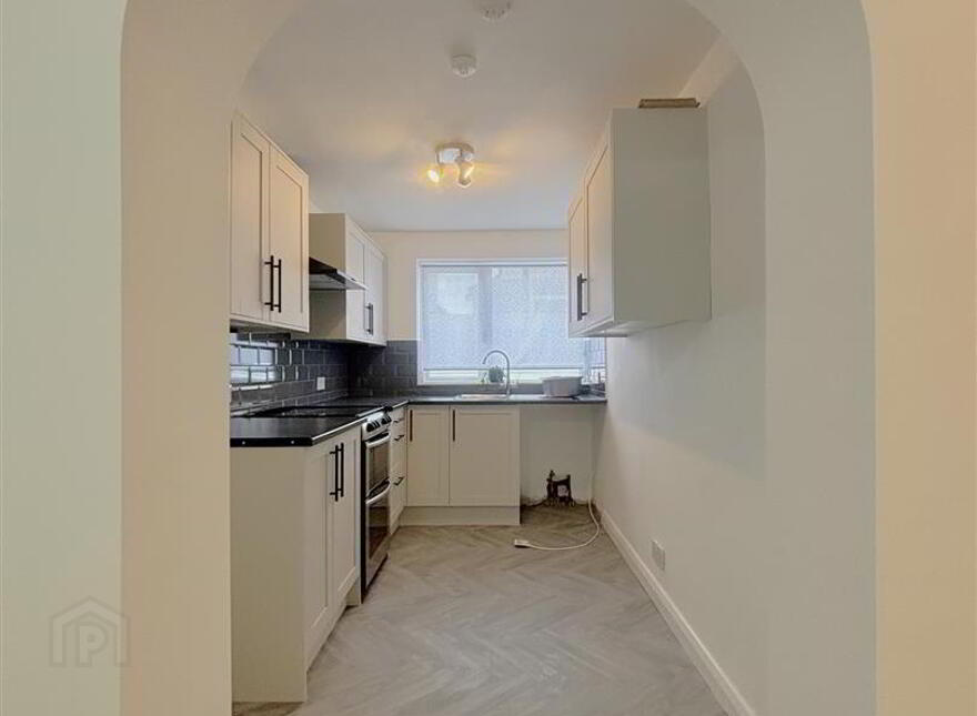 16 Woodvale Pass, Belfast, BT13 3FN
