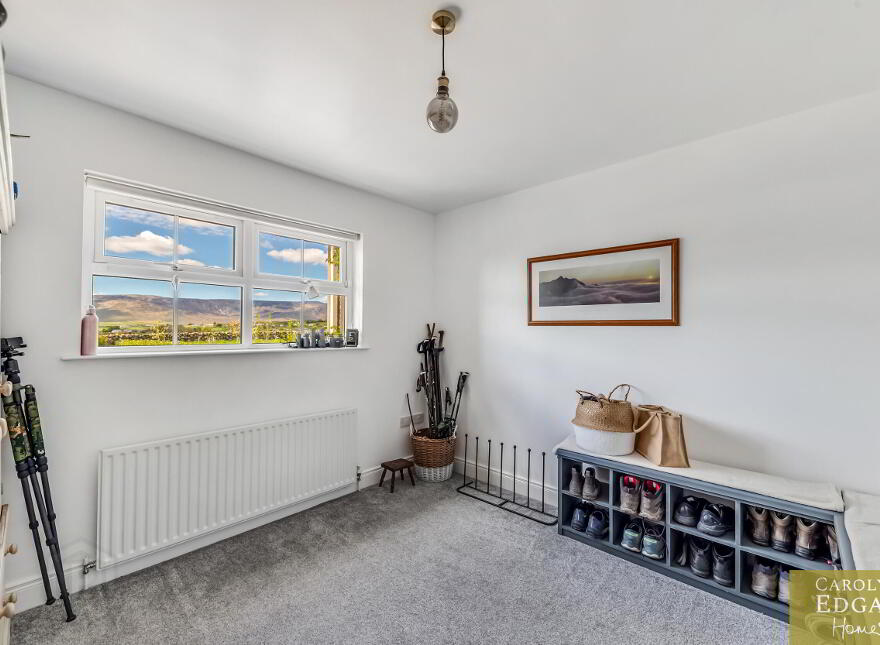 50 Leitrim Road, Kilkeel, Newry, BT34 4HY