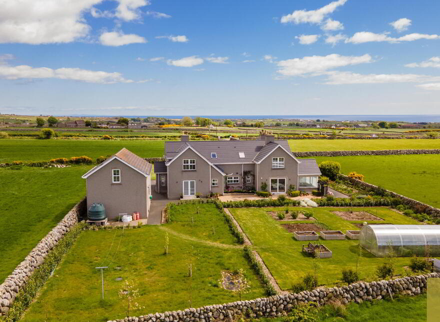 50 Leitrim Road, Kilkeel, Newry, BT34 4HY