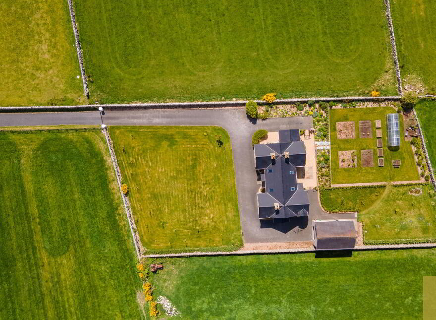 50 Leitrim Road, Kilkeel, Newry, BT34 4HY