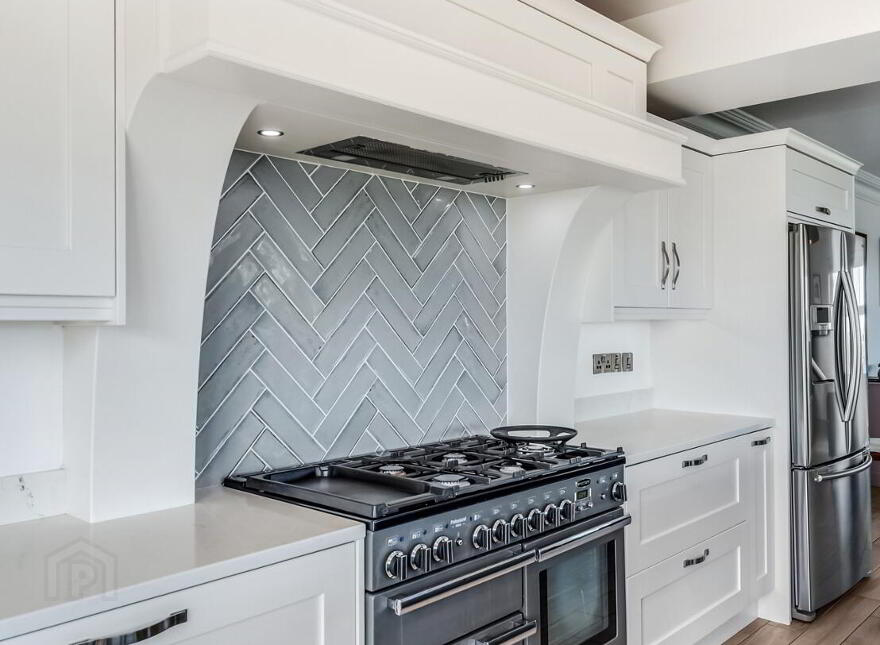 50 Leitrim Road, Kilkeel, Newry, BT34 4HY
