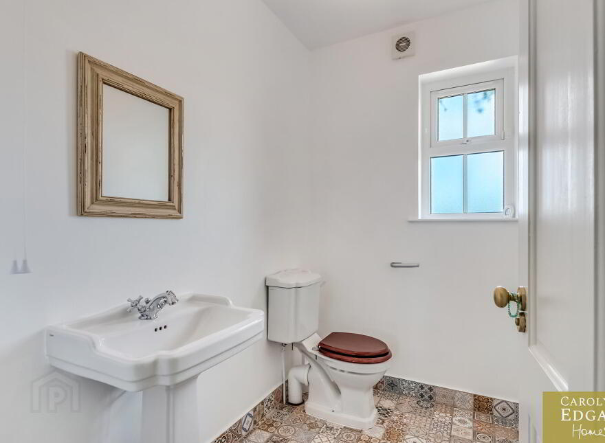 50 Leitrim Road, Kilkeel, Newry, BT34 4HY