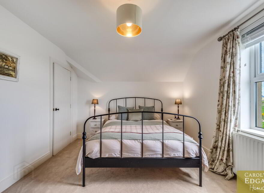 50 Leitrim Road, Kilkeel, Newry, BT34 4HY