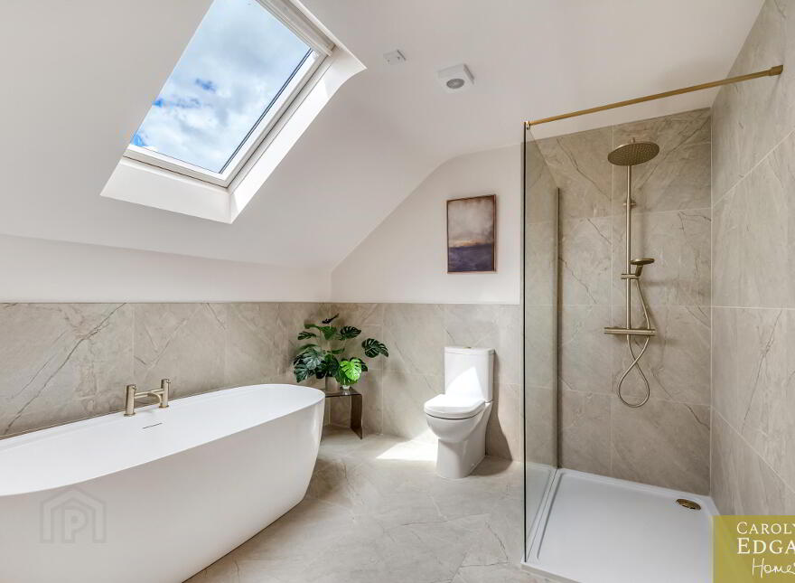 50 Leitrim Road, Kilkeel, Newry, BT34 4HY