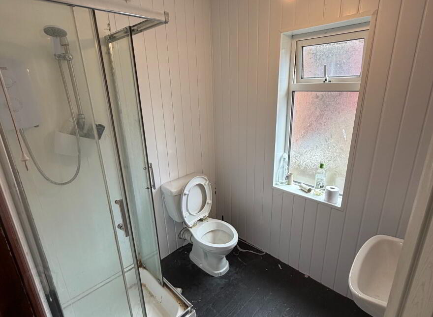 56 Fitzroy Avenue, Belfast, BT7 1HX