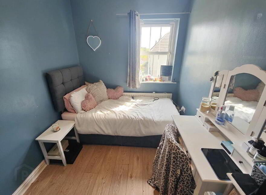 5 Mill Valley Court, Belfast, BT14 8FZ