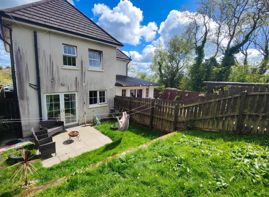5 Mill Valley Court, Belfast, BT14 8FZ