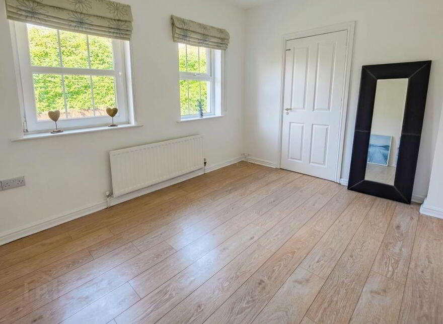 5 Mill Valley Court, Belfast, BT14 8FZ