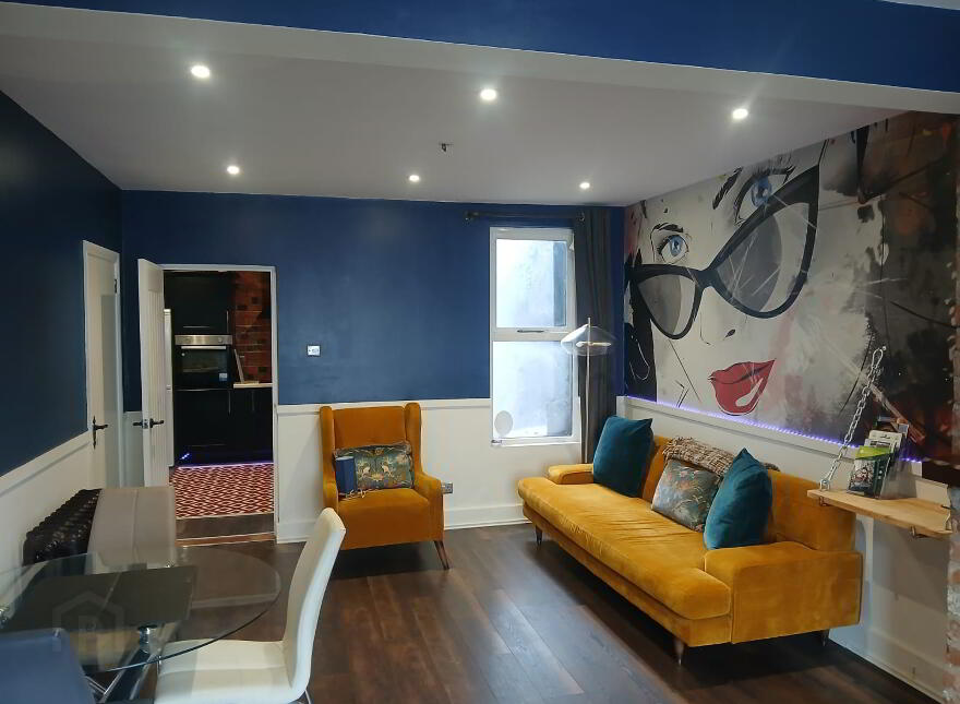 31 Kenlis Street, Banbridge, BT32 3LR