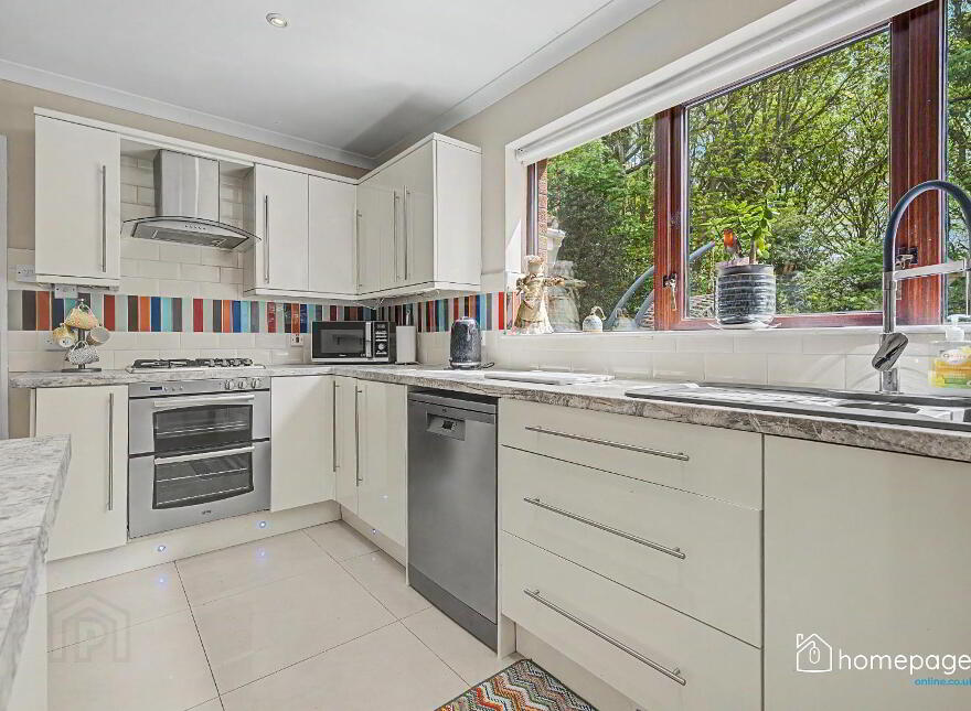 9 Millgrove Park, Eglinton, Derry / Londonderry, BT47 3YU