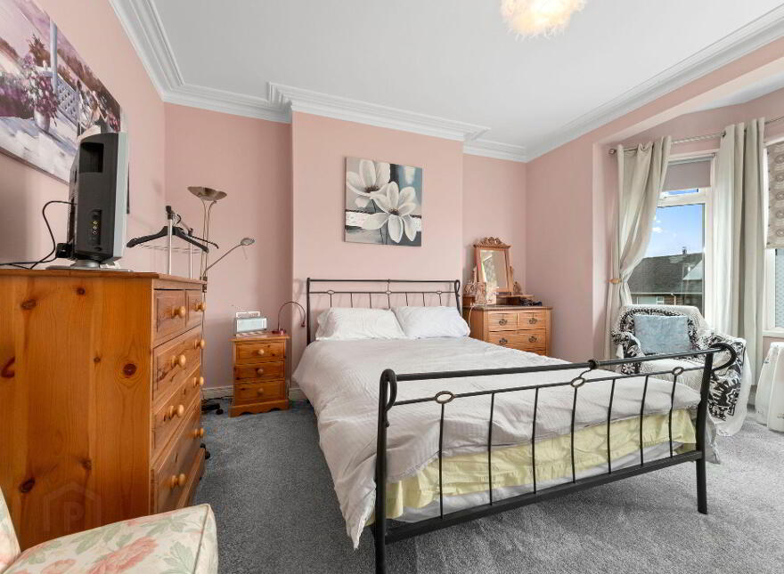 33 Central Avenue, Portstewart, BT55 7BS