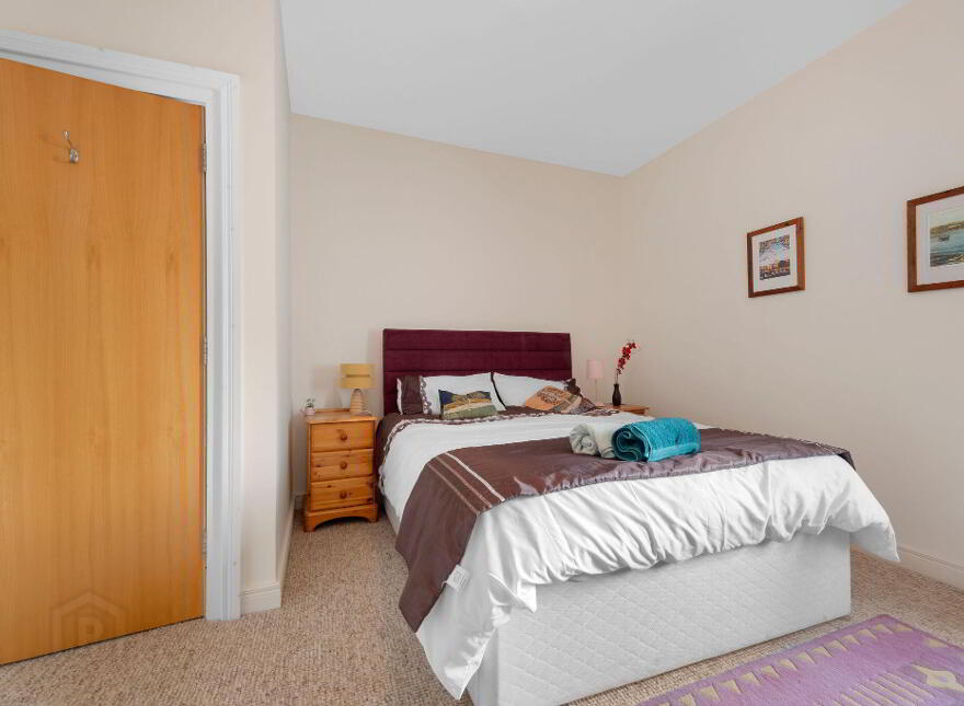 33 Central Avenue, Portstewart, BT55 7BS